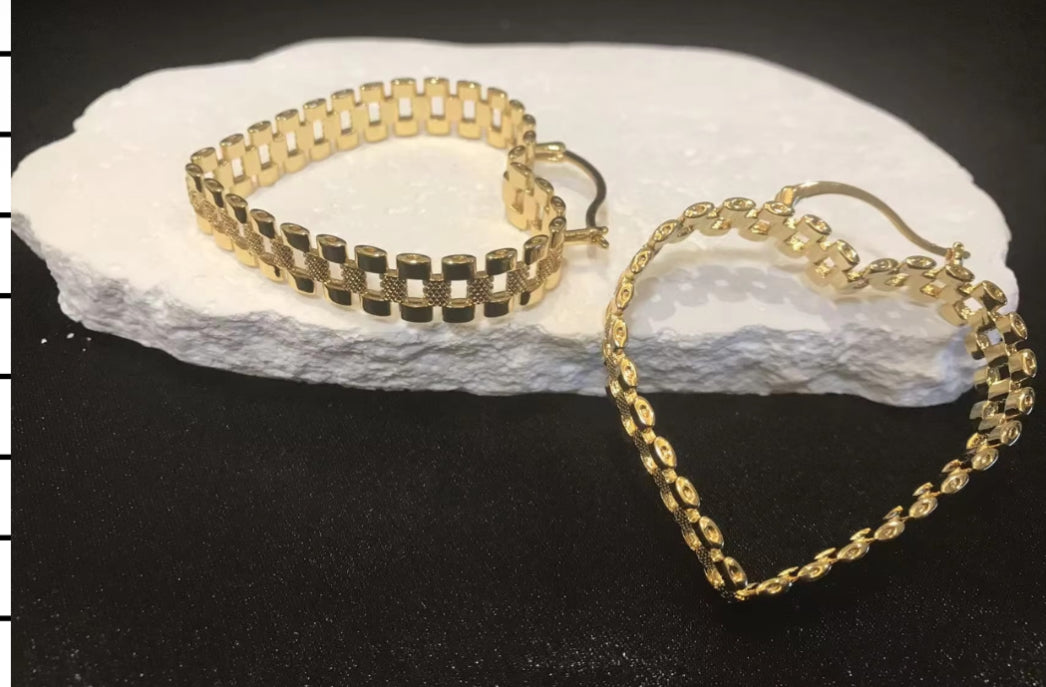 Rolex Heart Earrings (pre order)