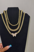 R Link Necklace